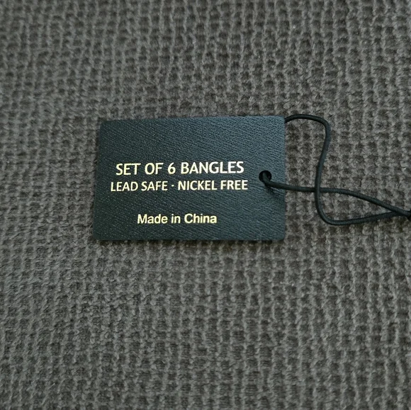 House🏠 of Harlow 1960 Set of Six6️⃣, Thin, Wavy🌊, Gold💛 Bangle Bracelets - Picture 5 of 15